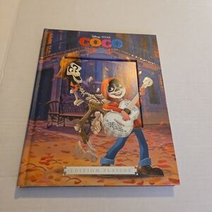 Disney Pixar Coco Edition Platine Book